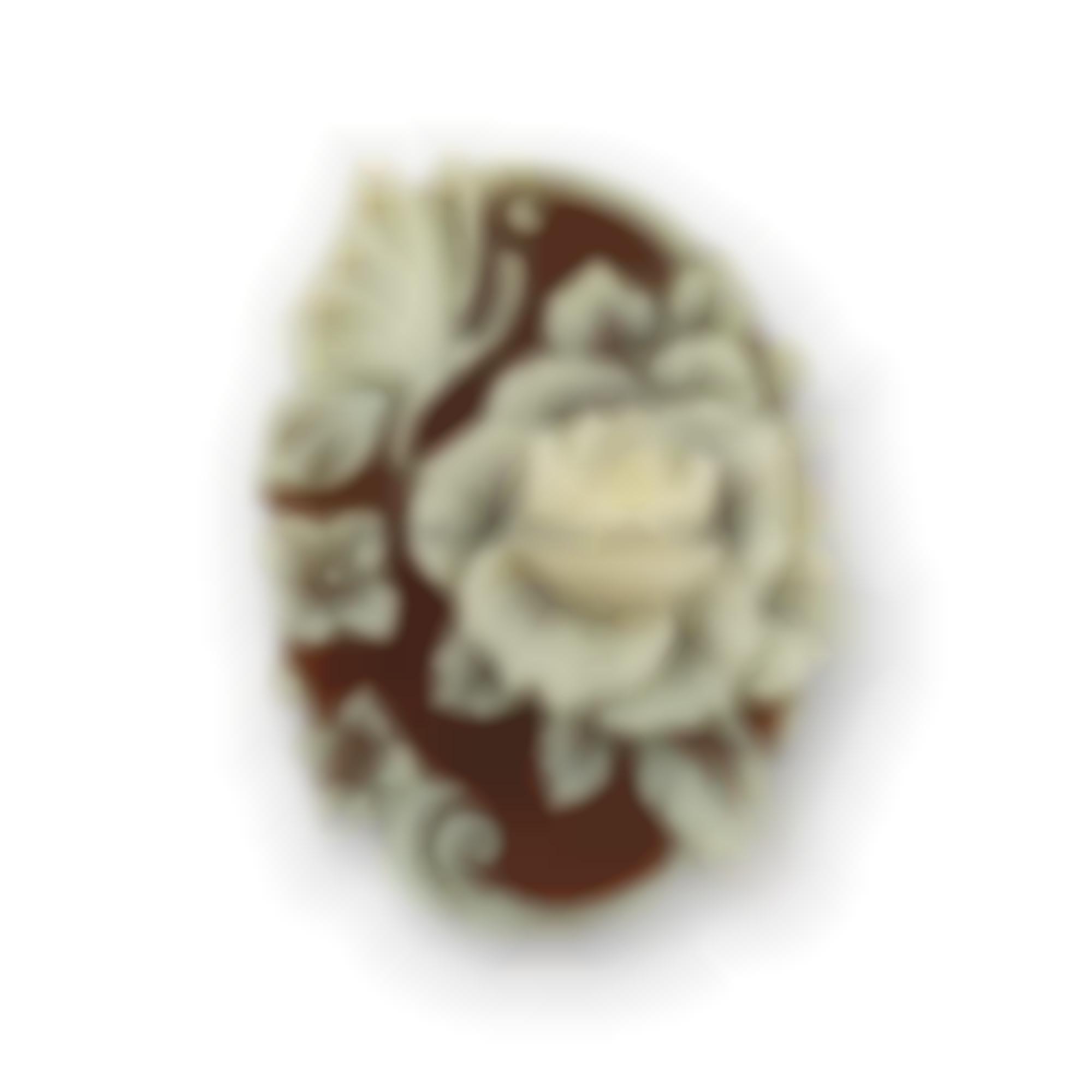 Flowers carved on natural seashell cameo 