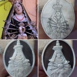 Sorrowful Madonna on natural seashell