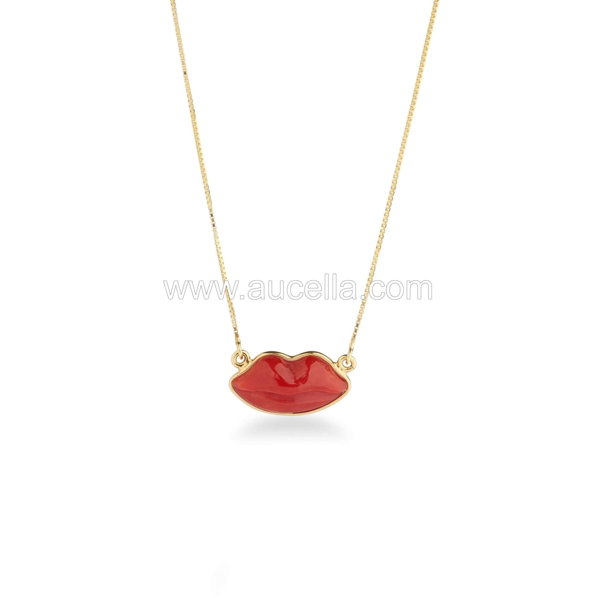 Gold necklace with coral kiss