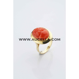 Ring set in gold with coral cameo 