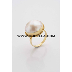 Mabe pearl set in gold 