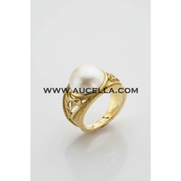 Ring in gold with mabe pearl