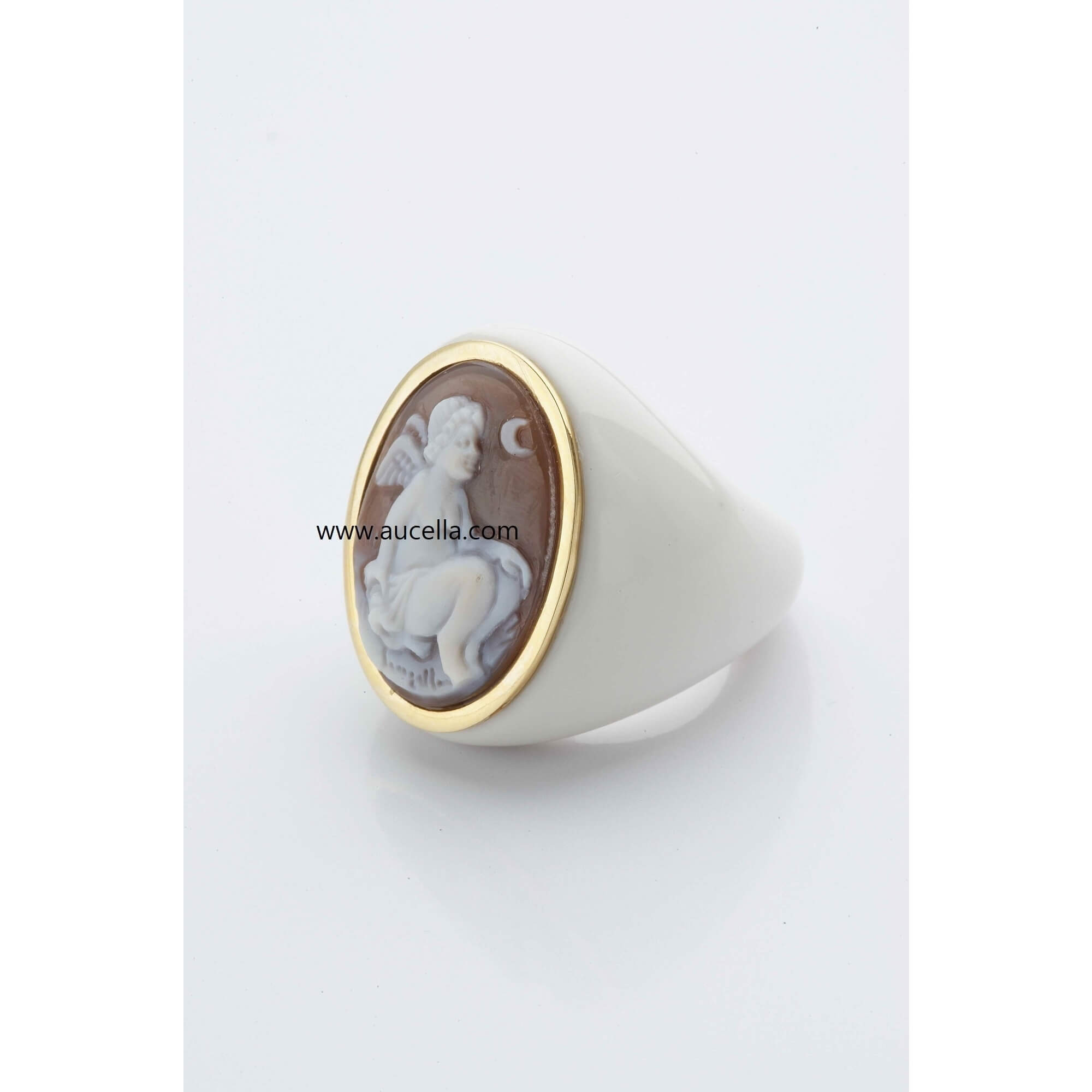 Cameo Ring